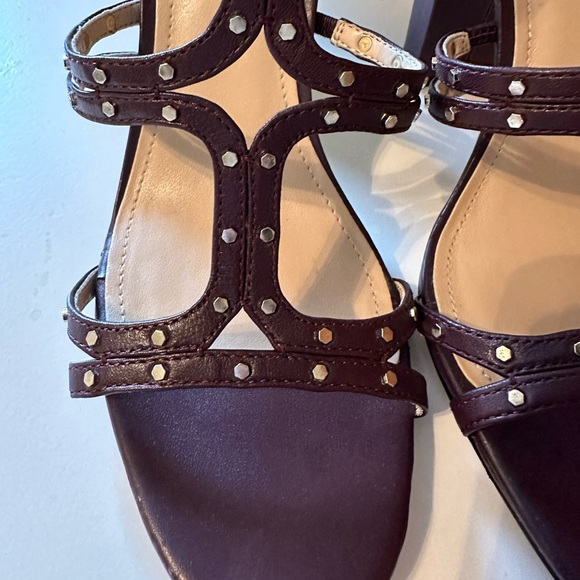 White House Black Market Wine and gold rivet 4”heal sandals. SZ 8 1/2 NWOT - Picture 3 of 7